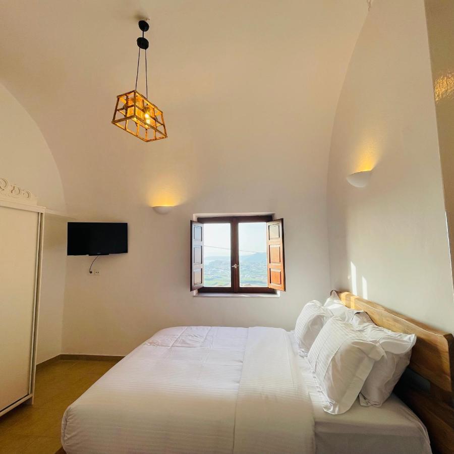Diva Santorini Luxury Villa Pýrgos エクステリア 写真